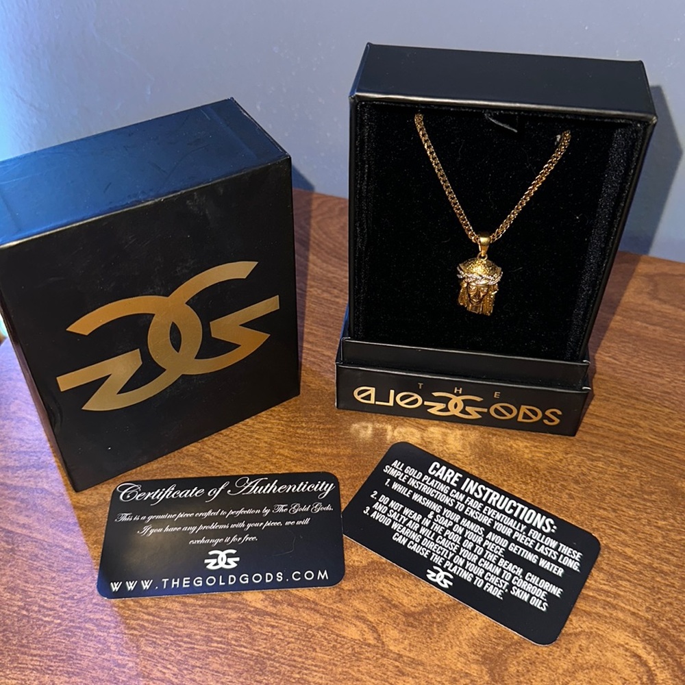 Jesus Piece Necklace Gold Gods From Zumiez Gem